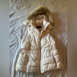 Banana Republic hooded puffy vest